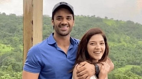 காங்கிரஸ் எம்எல்ஏ மகனைக் கரம் பிடிக்கும் மெஹ்ரீன்