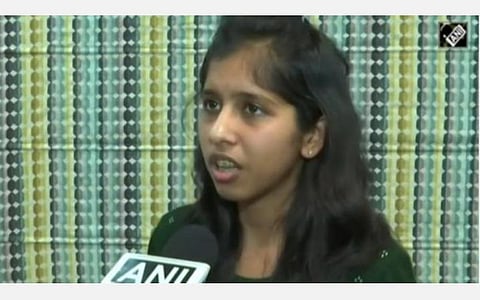 டெல்லி முதல்வர் கேஜ்ரிவால் மகளிடம் ஆன்லைனில் பண மோசடி செய்த 3 பேர் கைது