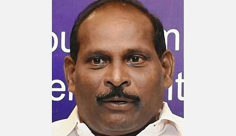 ராகுல்காந்தி புதுச்சேரிக்கு வருவதற்குள் ஆட்சியை கலைத்துவிட வேண்டும் என திட்டமிட்டு செய்கின்றனர்: எதிர்க்கட்சியினர் மீது அமைச்சர் கந்தசாமி குற்றச்சாட்டு