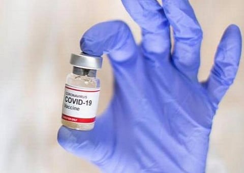 60 வயதுக்கு மேற்பட்டவர்களுக்கு அடுத்தகட்ட கரோனா தடுப்பூசி: மார்ச் 1-ம் தேதி முதல் தொடக்கம்