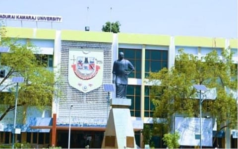 மதுரை காமாஜர் பல்கலை. பதவி உயர்வு முறைகேடு தொடர்பாக அறிக்கை தாக்கல் செய்ய வேண்டும்: உயர் நீதிமன்றம் உத்தரவு