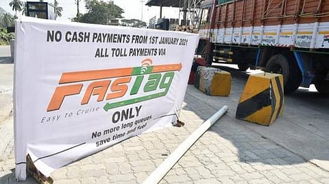 பாஸ்டேக் மூலம் கட்டண வசூல் தினமும் ரூ.100 கோடி தாண்டியது; தேசிய நெடுஞ்சாலை துறை தகவல்