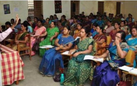 உயர்நிலைப் பள்ளி தலைமை ஆசிரியர்களுக்கான பொது மாறுதல் கலந்தாய்வுக்குப் பிறகே பதவி உயர்வு கலந்தாய்வு: உயர் நீதிமன்றம் உத்தரவு