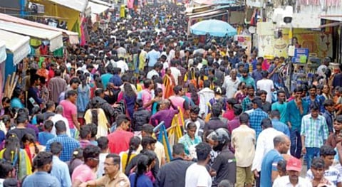 தி.நகர் ரங்கநாதன் தெரு.