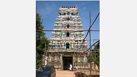 காட்டுமன்னார் கோயில் வீரநாராயண பெருமாள் கோவில்.