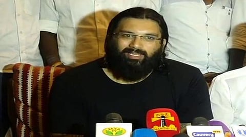 தேர்தலில் போட்டியிட வாய்ப்பு கிடைக்கும்: எம்ஜிஆரின் பேரன் நம்பிக்கை