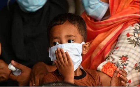 வணிக வளாகங்கள், வழிபாட்டுத் தலங்களில் முகக் கவசம் கட்டாயம்: கரோனா வைரஸ் பரவலை கட்டுப்படுத்த மத்திய அரசின் புதிய வழிகாட்டு நெறிகள் வெளியீடு