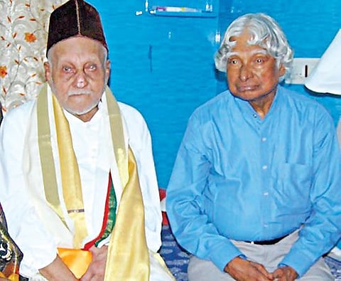 அப்துல் கலாமுடன் முகமது முத்து மீரா மரைக்காயர். (கோப்பு படம்)