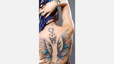 அப்போ பச்சைக் குத்து, இப்போ டாட்டூ குத்து!