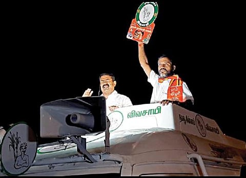 செங்கல்பட்டில் பிரச்சாரம் மேற்கொண்ட சீமான்.