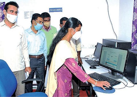 முகக்கவசம் அணியாவிட்டால் 6 மாதம் சிறை: நீலகிரி மாவட்ட ஆட்சியர் ஜெ.இன்னசென்ட் திவ்யா எச்சரிக்கை