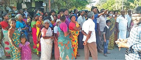 திருப்பரங்குன்றம் திமுக எம்எல்ஏவுக்கு ‘சீட்’மறுப்பு : ஆதரவாளர்கள் போராட்டம்