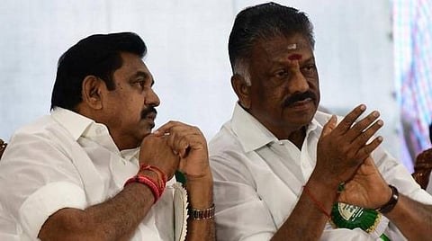 ஹாட் லீக்ஸ்: அவரே சிஎம் ஆகட்டும் - எகிறிய ஈபிஎஸ்