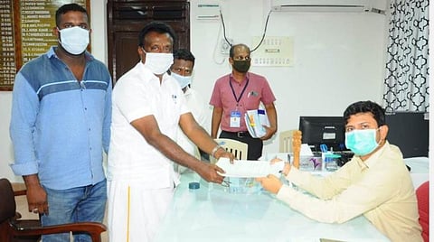 தம்பி பாஜக வேட்பாளர்; அண்ணன் சுயேச்சை போட்டி: நிரவி - திருப்பட்டினம் தொகுதியில் சுவாரஸ்யம்