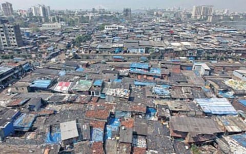 மீண்டும் கரோனா ஹாட்ஸ்பாட்டாக மாறும் மும்பை தாராவி: 6 மாதங்களுக்குப் பிறகு நெருக்கடி