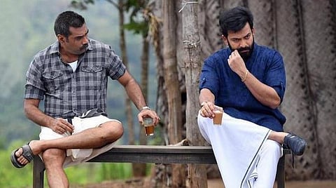 'அய்யப்பனும் கோஷியும்' இந்தி ரீமேக் படக்குழுவினர் முடிவு