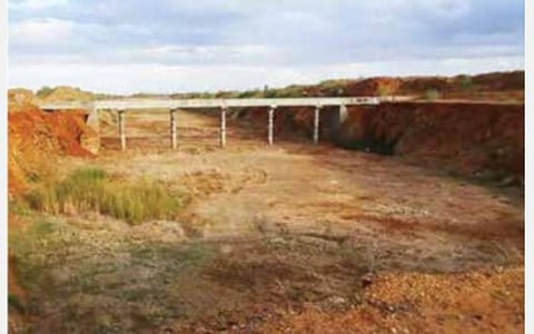 பெரும் சவாலாக விளங்கும் அதிமுக - வாக்குகளைப் பிரிக்கும் சிறிய கட்சிகள்: நாங்குநேரி தொகுதியில் காங்கிரஸின் ‘கை' ஓங்குமா?