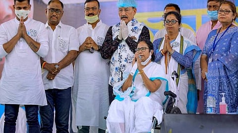 நந்திகிராம் தொகுதியில் போட்டியிடும் திரிணமூல் காங்கிரஸ் தலைவர் மம்தா பானர்ஜி: படம் | ஏஎன்ஐ.