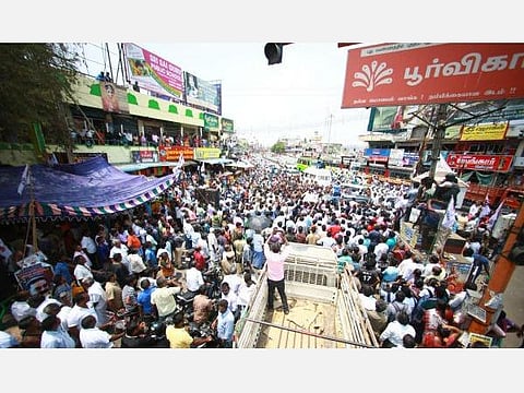 போக்குவரத்துக்கு இடையூறு இல்லாமல் தேர்தல் பிரச்சாரம் செய்யக் கோரி வழக்கு: உயர் நீதிமன்றத்தில் இன்று விசாரணை