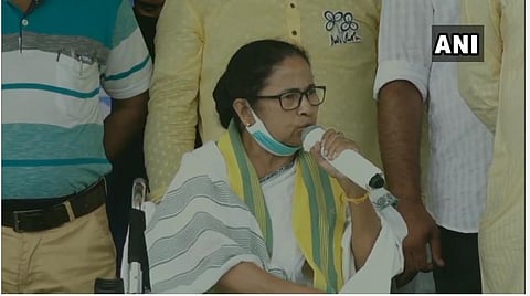 மேற்குவங்க தேர்தலில் 200 இடங்களில் வெற்றி பெற்றால் மட்டுமே திரிணமூல் ஆட்சியமைக்க முடியும்: மம்தா பானர்ஜி மீண்டும் எச்சரிக்கை