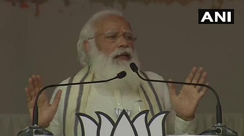 கொன்னி நகரில் நடந்த தேர்தல் பிரச்சாரக் கூட்டத்தில் பிரதமர் மோடி பேசிய காட்சி: படம் | ஏஎன்ஐ.