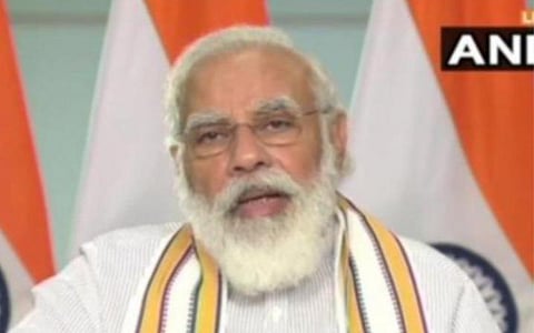 ‘‘முகக்கவசம் அணியுங்கள்; அடிக்கடி கைகளைக் கழுவுங்கள்: கரோனாவுக்கு எதிரான போராட்டத்தில் முழு கவனம் செலுத்துவோம்’’ - பிரதமர் மோடி வலியுறுத்தல்