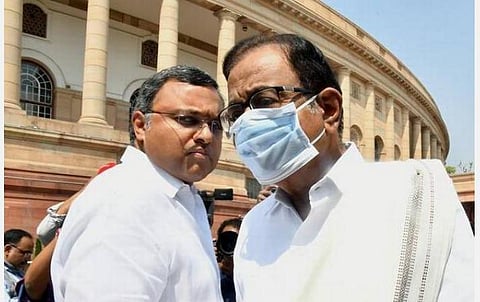 ஐஎன்எக்ஸ் மீடியா ஊழல் வழக்கில் நேரில் ஆஜராவதிலிருந்து ப.சிதம்பரம், கார்த்திக்கு விலக்கு