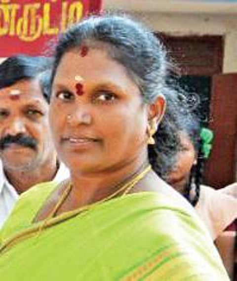 பண்ருட்டி எம்எல்ஏ சத்யா உட்பட 6 பேர் அதிமுகவில் இருந்து நீக்கம்: ஓபிஎஸ், முதல்வர் பழனிசாமி அறிவிப்பு