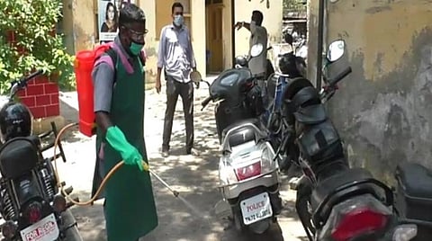 தூத்துக்குடியில் தடுப்பூசி போட்ட தலைமைக் காவலருக்கு கரோனா: காவல் நிலையம் மூடல்