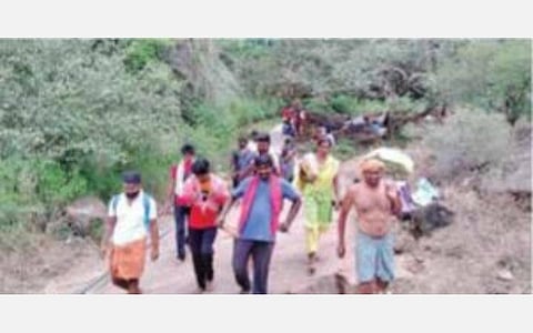 பங்குனி அமாவாசையை முன்னிட்டு சதுரகிரியில் 10 ஆயிரம் பக்தர்கள் தரிசனம்