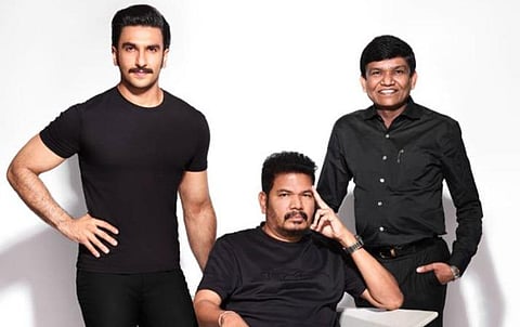 இந்தியில் ரீமேக்காகும் 'அந்நியன்' - ஷங்கர் இயக்கத்தில் ரன்வீர் சிங்