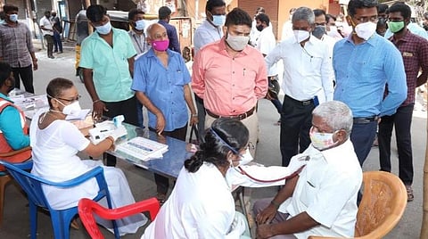 தமிழகத்தில் தொடங்கியது தடுப்பூசி திருவிழா: தினமும் 2 லட்சம் பேர் இலக்கு