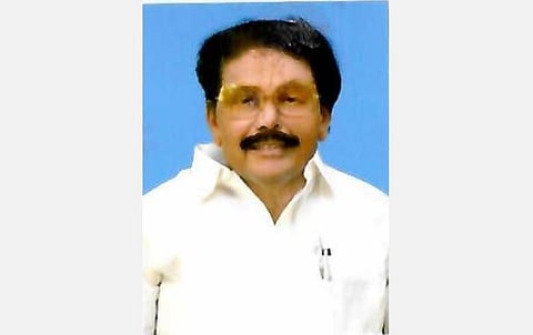 ஹாட் லீக்ஸ்: அதிமுகவையும் ‘கவனித்த’ அண்ணாச்சி!