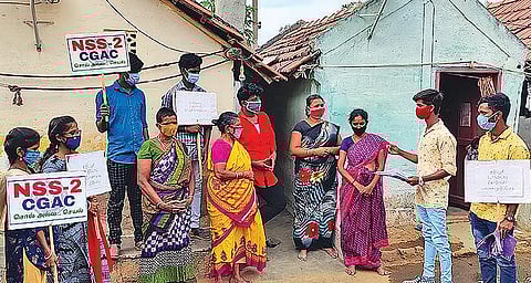 கரோனா தடுப்பூசி தொடர்பான வதந்திகளை நம்பவேண்டாம் : திருப்பூர் மாவட்ட ஆட்சியர் க.விஜயகார்த்திகேயன் வேண்டுகோள்