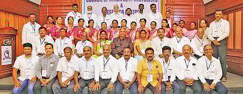 புதுச்சேரியில் நடைபெற்ற அக்குபஞ்சர் கவுன்சிலின் பொதுக்குழுவில் பங்கேற்றோர்.