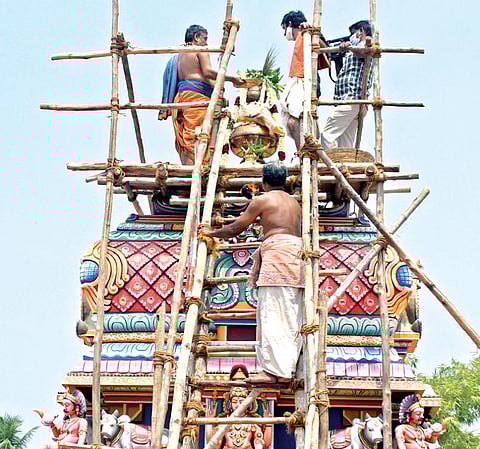 திருநெல்வேலி அருள்மிகு நெல்லையப்ப காந்திமதியம்மன் திருக்கோயிலில் வருஷாபிஷேக விழா நடைபெற்றது. படங்கள்: மு.லெட்சுமி அருண்