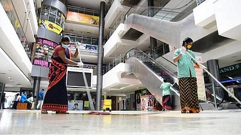 மதுரையில் சிறப்புக் குழுக்களால் கண்காணிக்கப்படும் மால்கள், தியேட்டர், தங்கும் விடுதிகள்; விதியை மீறினால் நடவடிக்கை: காவல்துறை எச்சரிக்கை