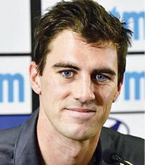 இந்தியாவுக்கு ஆக்சிஜன் வாங்குவதற்காக - ஆஸி. வீரர் பாட் கம்மின்ஸ் ரூ.37 லட்சம் நன்கொடை :