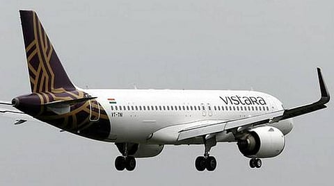 அரசு மருத்துவர், செவிலியர்களுக்கு இலவச விமான பயணம்: விஸ்தாரா ஏர்லைன்ஸ் அறிவிப்பு