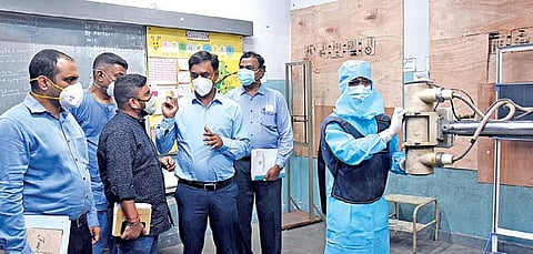 சென்னை தீவுத்திடல் கேந்திரிய வித்யாலயா பள்ளியில் கரோனா முதற்கட்ட பரிசோதனை மையம் தொடக்கம்: 24 மணி நேரமும் செயல்படும் என அறிவிப்பு