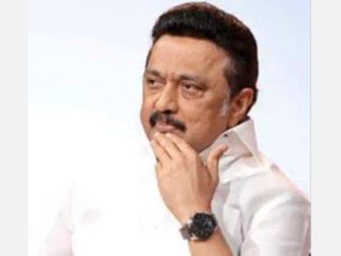 அறுதிப் பெரும்பான்மை கிடைத்தது: 10 ஆண்டுகளுக்குப் பிறகு திமுக ஆட்சி அமைகிறது