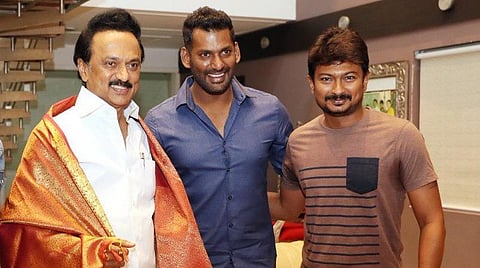 உடைந்து போயிருக்கும் திரைத்துறைக்கும் பிராண வாயு கிடைக்கும்: ஸ்டாலினுக்கு விஷால் வாழ்த்து