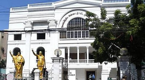 முதல்வர், துணை முதல்வர் உள்ளிட்ட 27 அமைச்சர்களில் 16 பேர் மட்டுமே வெற்றி