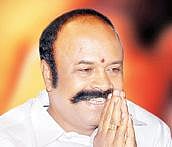 கே.ஆர்.பெரிய கருப்பன்.