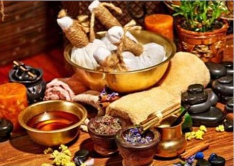 மூலிகைகள் கொண்ட ஆயுஷ்-64 மருந்து; லேசான அறிகுறி கொண்ட கரோனாவுக்கு வழங்கலாம்: ஆயுஷ் அமைச்சகம் விரிவான விளக்கம்