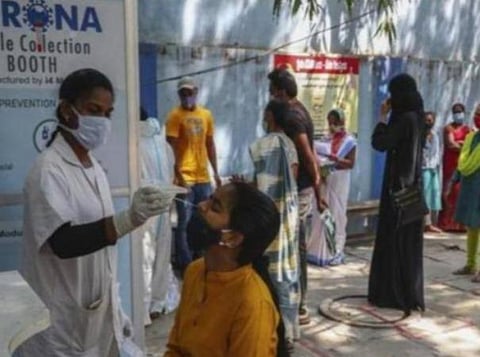 மீண்டும் உயர்வு; இந்தியாவில் தினசரி கரோனா தொற்று 3,82,315