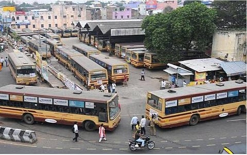 இன்று முதல் மாநகர பேருந்துகள் 50 சதவீத இருக்கைகளுடன் இயக்கம்