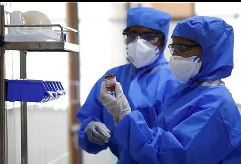 மதுரை ரயில்வே மருத்துவமனையின் கரோனா பிரிவுக்குத் தற்காலிக மருத்துவர், உதவியாளர்கள் நியமனம்: விண்ணப்பங்கள் வரவேற்பு