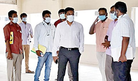 கள்ளக்குறிச்சி அரசு மருத்துவக் கல்லூரி மருத்துவமனையில் கூடுதல் படுக்கை வசதி ஏற்படுத்துவது குறித்து ஆட்சியர் கிரண் குராலா ஆய்வு மேற்கொண்டார்.