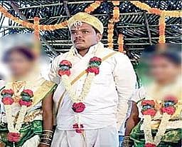 கர்நாடகாவில் ஒரே சமயத்தில் இரு சகோதரிகளை மணந்த இளைஞர் கைது